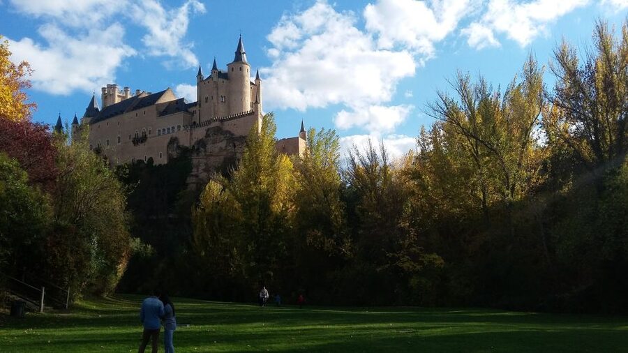 Madrid: Avila and Segovia Day Trip with Tickets to Monuments - What $74 gets you