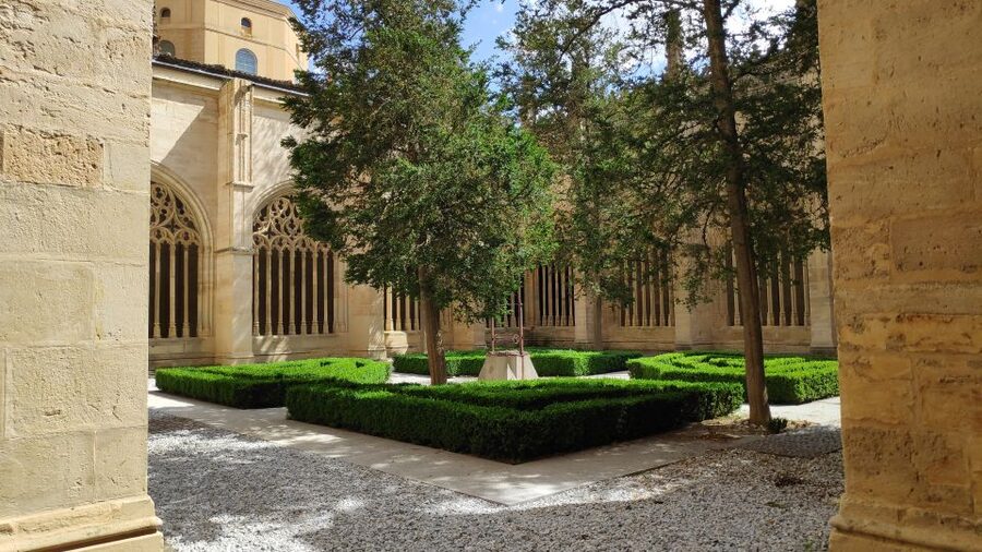 Madrid: Avila and Segovia Day Trip with Tickets to Monuments - Saint Teresa’s church and the Ávila break