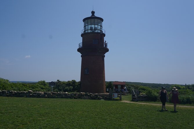 Martha's Vineyard Day Trip with Optional Island Tour from Boston - Is the three-hour island tour worth the extra cost?