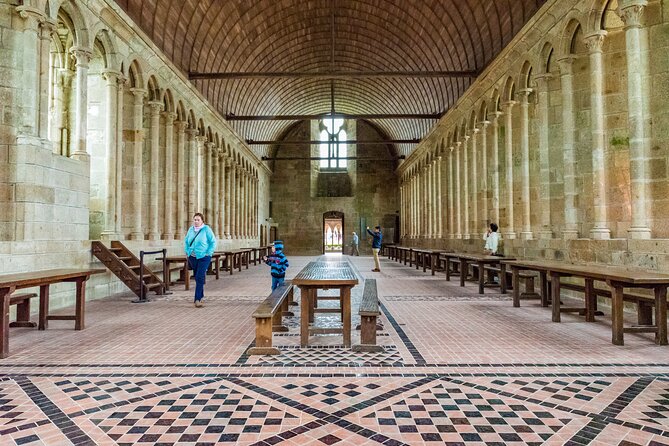 Mont Saint Michel Day Trip from Paris with English Speaking Guide - The real cost of the $131.81 price