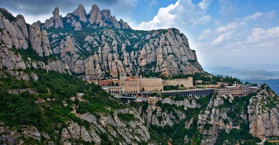 Montserrat: Morning or Afternoon Half-Day Trip with Pickup - Santa Maria and the Basilica of the Black Madonna