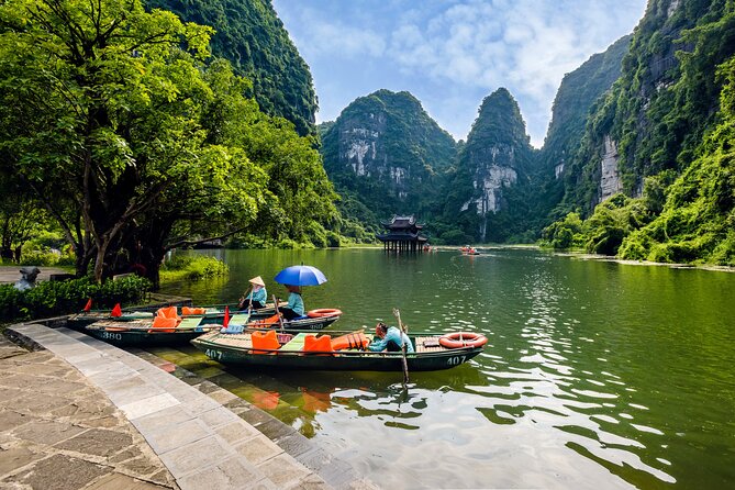 Ninh Binh Day Trip: Hoa Lu-Trang An/Tam Coc-Mua Cave-Cycling-Boat - Who should take this tour?
