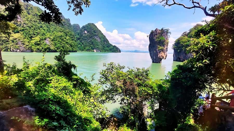 Phuket: James Bond Island Day Trip by Speed Boat with Lunch - Guides, service, and group atmosphere