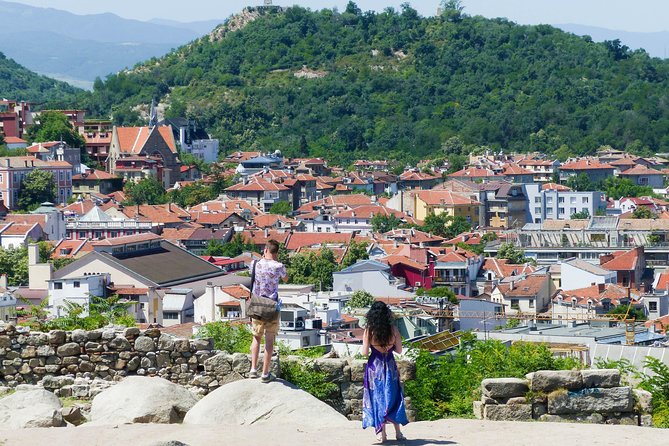 Plovdiv and Koprivshtitsa Full-Day Trip - Guides and the value of the commentary