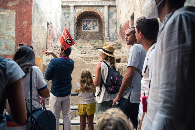 Priority Access Pompeii & Mt. Vesuvius Full day from Sorrento - What the Pompeii guide adds