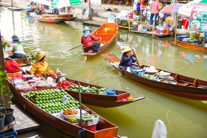 Private Tour: Floating Markets of Damnoen Saduak Cruise Day Trip from Bangkok - Watch for unexpected commercial stops