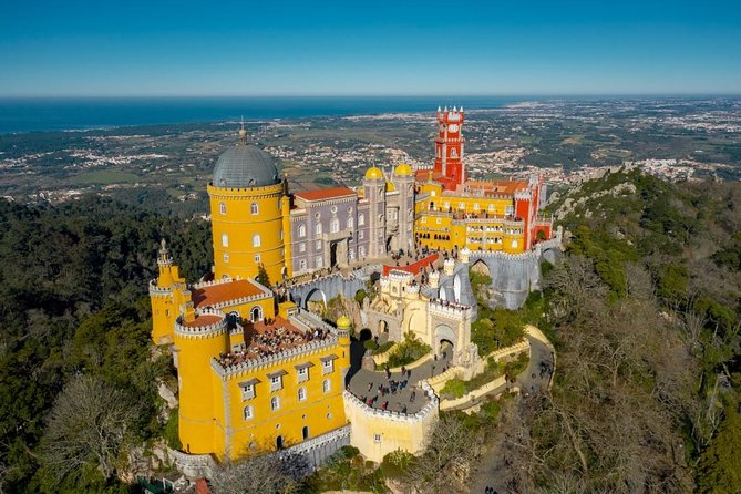 Private Tour: Sintra, Cabo da Roca and Cascais Day Trip from Lisbon - The guides make the difference