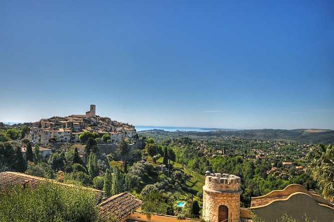 Provence Countryside Small Group Day Trip with Grasse Perfumery Visit from Nice - Cannes in 25 minutes: a quick look at the Riviera showpiece