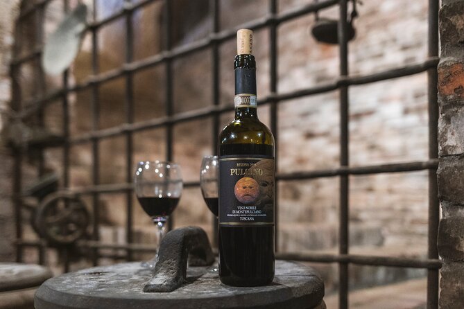 Rome: Tuscany & Montepulciano Day Trip with Lunch & Wine Tasting - A farm lunch with Tuscan wine
