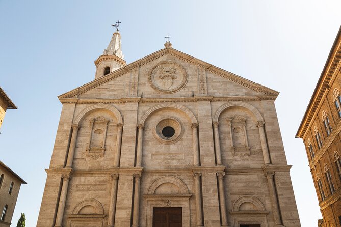 Rome: Tuscany & Montepulciano Day Trip with Lunch & Wine Tasting - What the 12-hour schedule feels like
