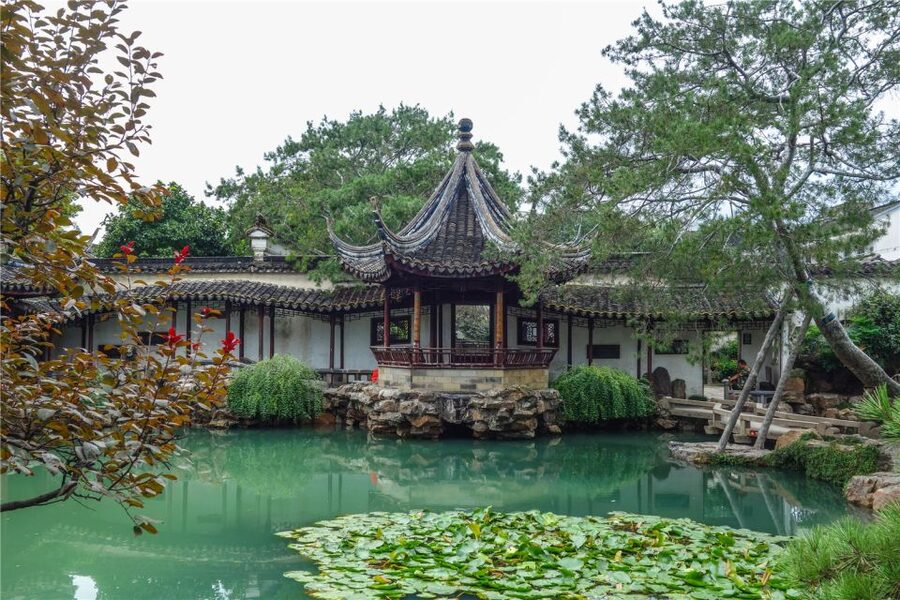 Shanghai: All-Inclusive Suzhou Day Trip by Bullet Train - Panmen Gate explains Suzhou’s defensive past