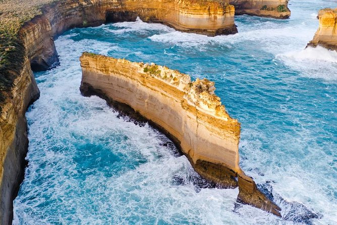 Small-Group Great Ocean Road Day Trip from Melbourne - Loch Ard Gorge and the stories behind the coast