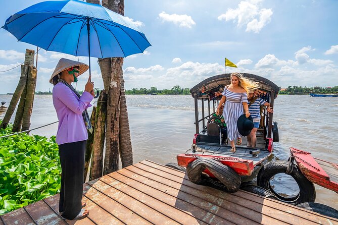 Small-group Mekong Floating Market Day Trip from Ho Chi Minh City - Lunch, drinks, and what the $92 price covers