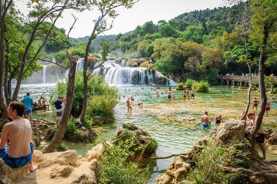 Split/Trogir: Krka National Park Day Trip & Boat to Skradin - Two hours around Skradin
