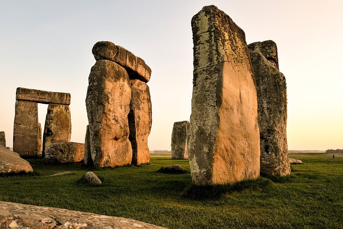 Stonehenge and Bath Day Trip from London with Optional Roman Baths Visit - Comfort, pace, and physical effort