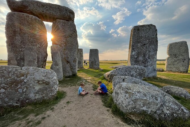Stonehenge Inner Circle Private Tour from London with Bath Visit - Should you add the Roman Baths?