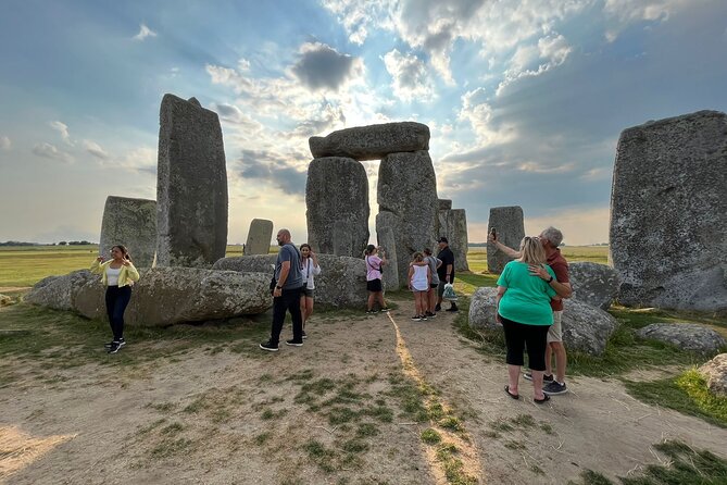 Stonehenge Inner Circle Private Tour from London with Bath Visit - What the $188.62 price gets you