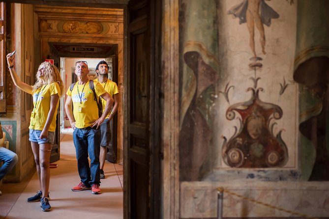 Tivoli Full Day Trip from Rome: Hadrian's Villa and Villa D'Este - Practical ways to make the day better