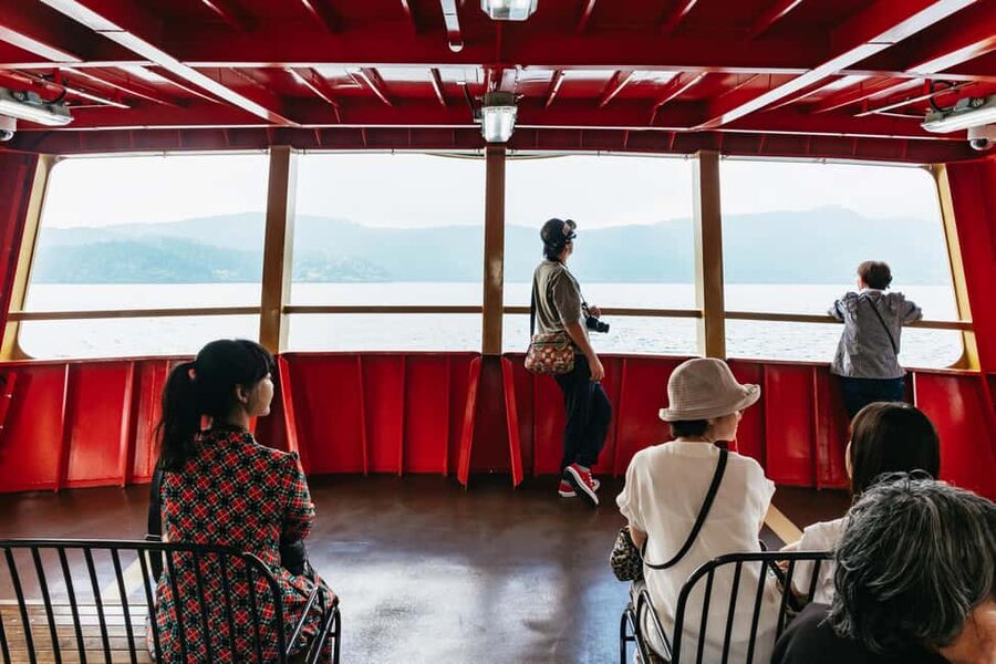 Tokyo: Mt. Fuji, Kamakura, Big Buddha, & Lake Ashi Day Trip - Oishi Park, Lake Kawaguchi, and the Fuji photo stops