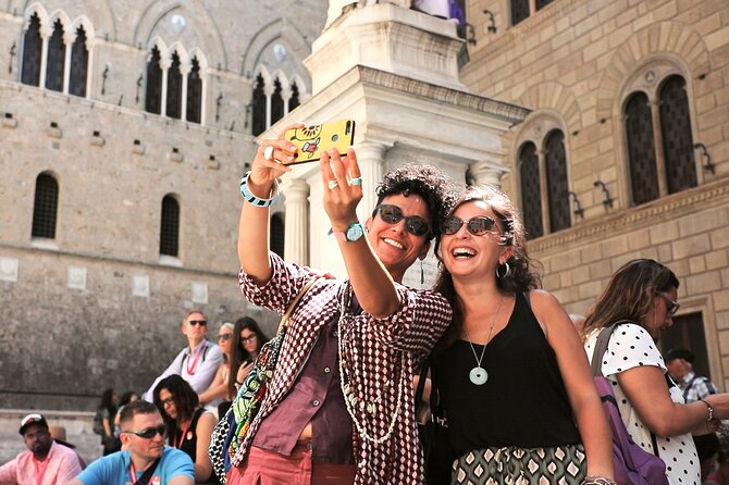 Tuscany: Day Trip to Pisa, Siena, San Gimignano, and Chianti - A Tuscan winery lunch with four wines