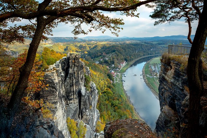 VIP Best Reviews: Bohemian & Saxon Switzerland from Prague - Tisá Rocks, especially in winter